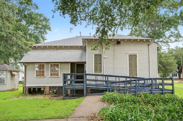 206 E 2nd St, Thibodaux, LA 70301