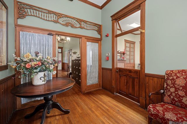 206 E 2nd St, Thibodaux, LA 70301