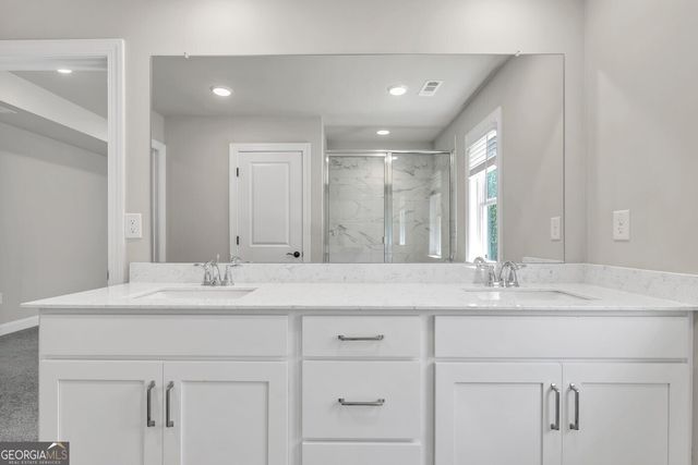 1504 Thurcroft Lane, Lawrenceville, GA 30043