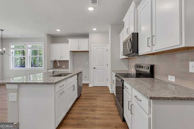 1504 Thurcroft Lane, Lawrenceville, GA 30043