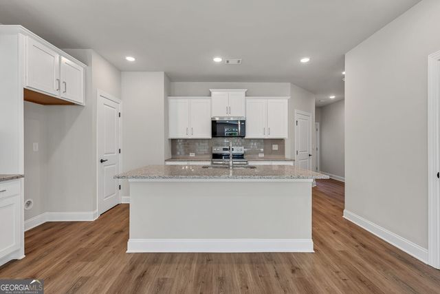 1504 Thurcroft Lane, Lawrenceville, GA 30043