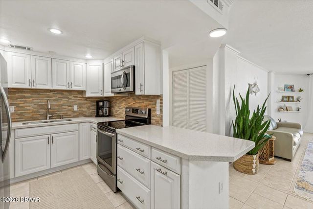 1415 Ocean Shore Boulevard, Ormond Beach, FL 32176