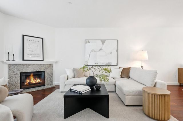 62 Cuesta Drive, Los Altos, CA 94022