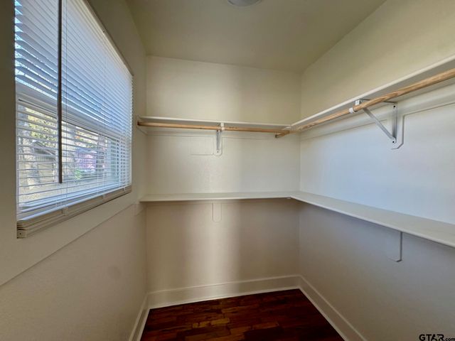 802&804 E Goliad Avenue, Crockett, TX 75835