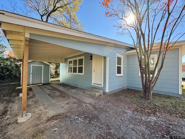 802&804 E Goliad Avenue, Crockett, TX 75835