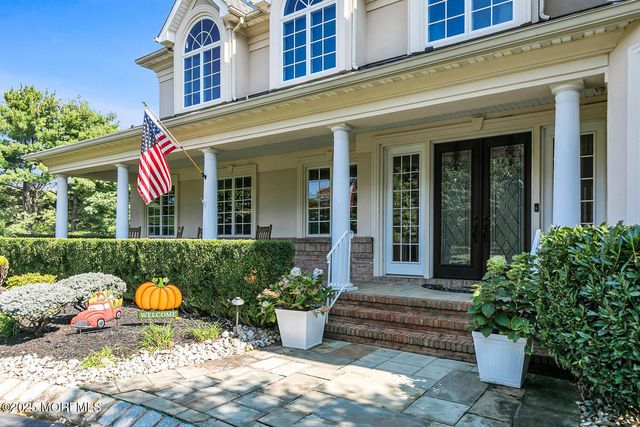 8 Country Club Lane, Colts Neck, NJ 07722