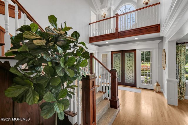 8 Country Club Lane, Colts Neck, NJ 07722