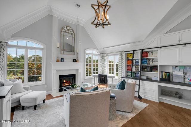 8 Country Club Lane, Colts Neck, NJ 07722