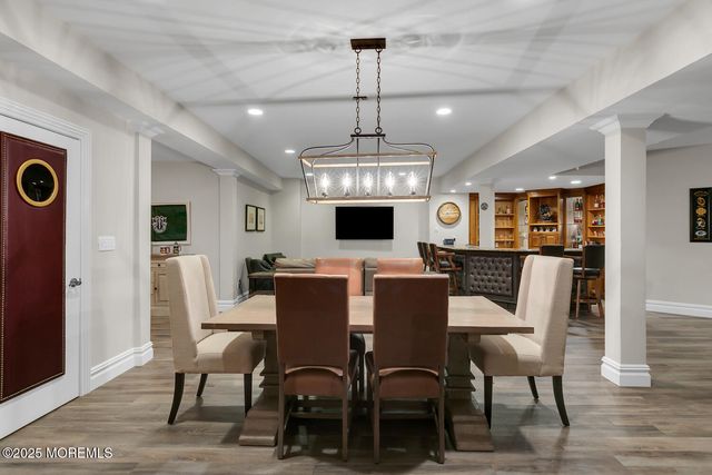 8 Country Club Lane, Colts Neck, NJ 07722