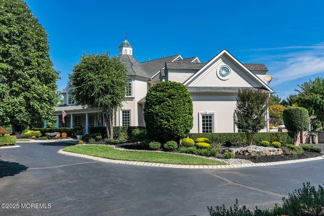 8 Country Club Lane, Colts Neck, NJ 07722