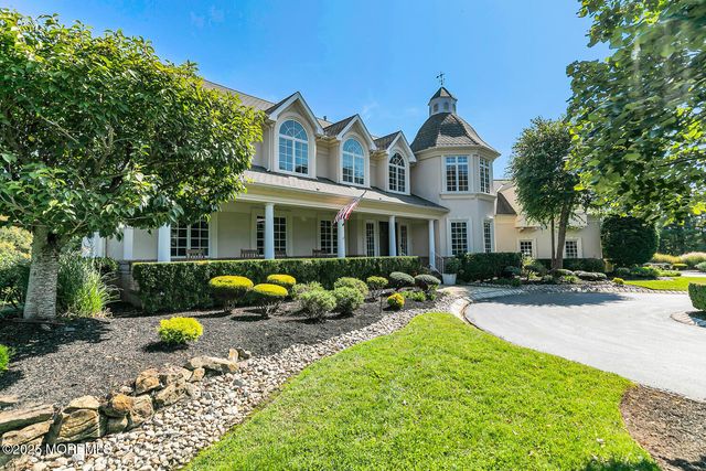 8 Country Club Lane, Colts Neck, NJ 07722