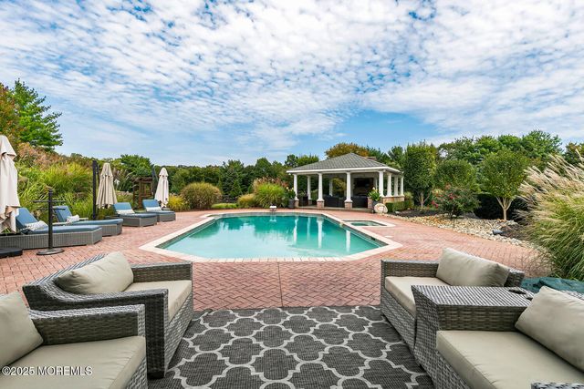 8 Country Club Lane, Colts Neck, NJ 07722