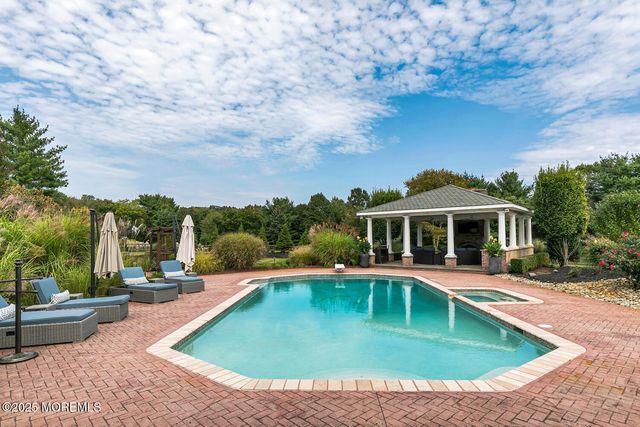8 Country Club Lane, Colts Neck, NJ 07722