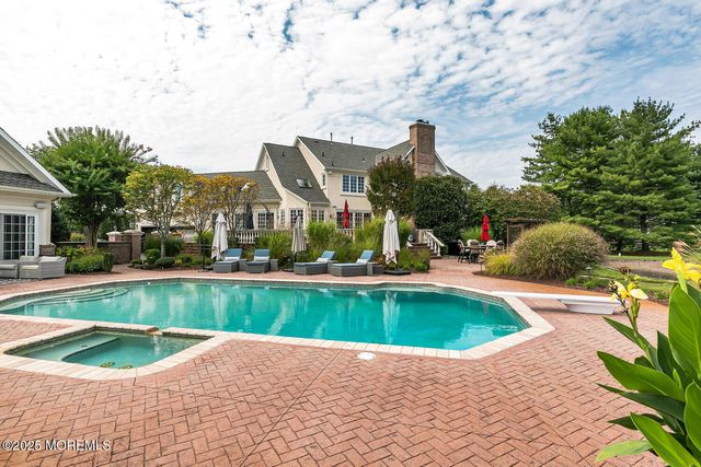 8 Country Club Lane, Colts Neck, NJ 07722