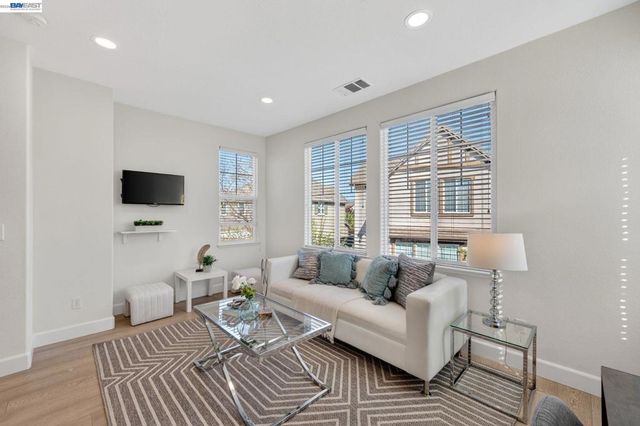 257 Wimbledon Ct, San Ramon, CA 94582