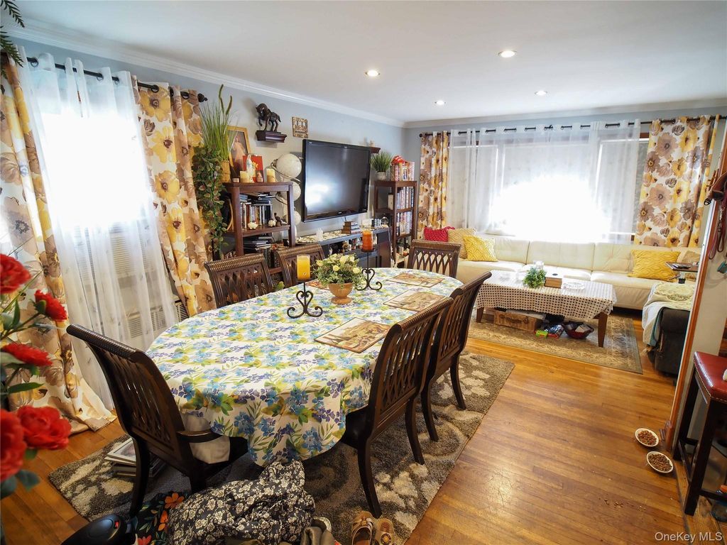 10343 Woodhaven Boulevard, Ozone Park, NY 11417 — photo 5