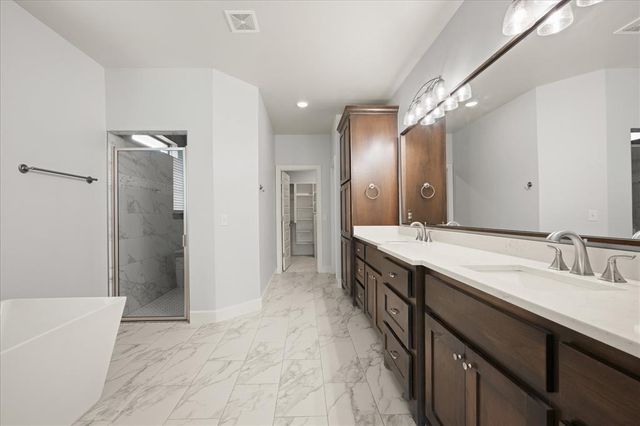 4317 NW 156th Place, Edmond, OK 73013