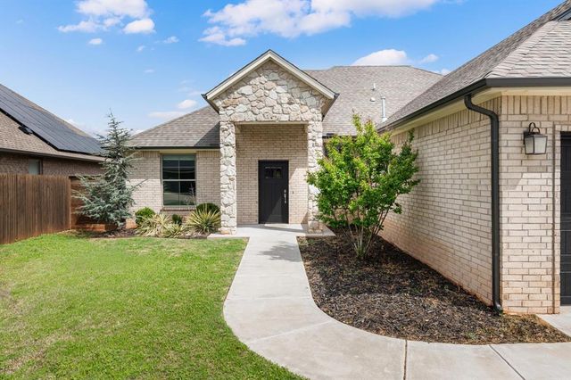 4317 NW 156th Place, Edmond, OK 73013