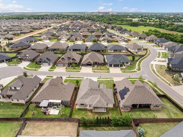 4317 NW 156th Place, Edmond, OK 73013