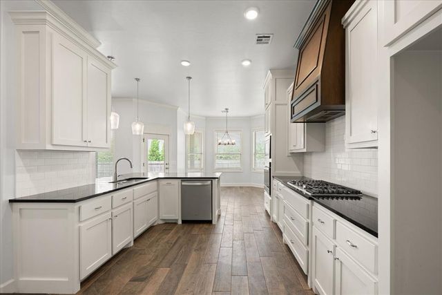 4317 NW 156th Place, Edmond, OK 73013