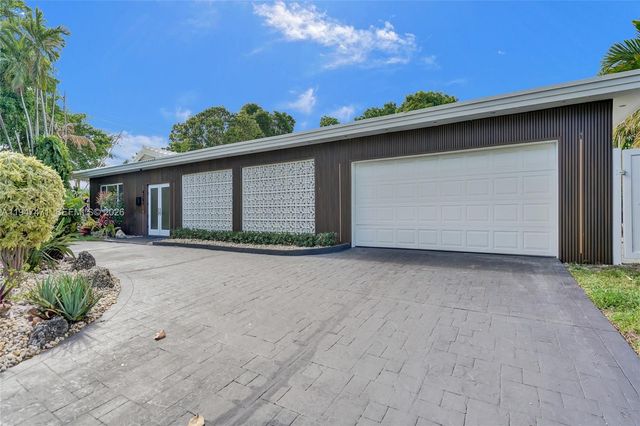 4731 Pierce St, Hollywood, FL 33021