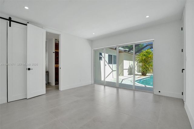 4731 Pierce St, Hollywood, FL 33021