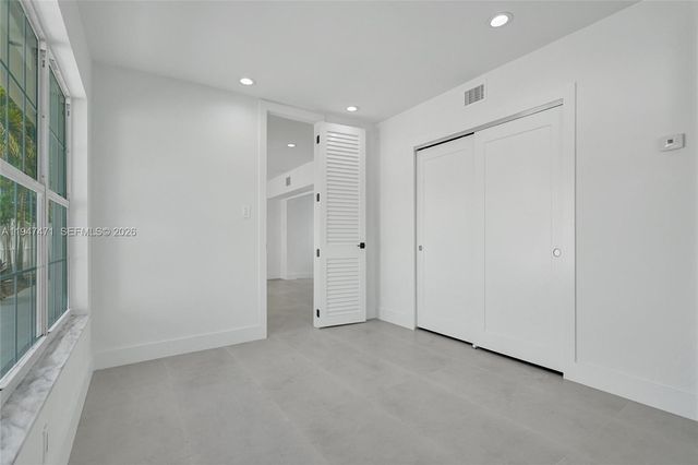 4731 Pierce St, Hollywood, FL 33021