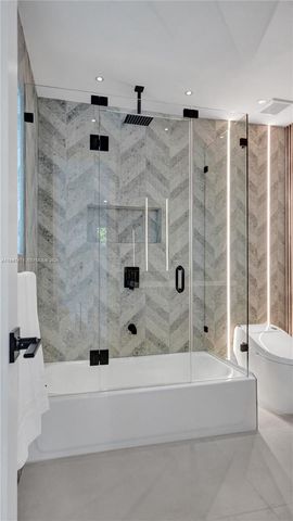 4731 Pierce St, Hollywood, FL 33021