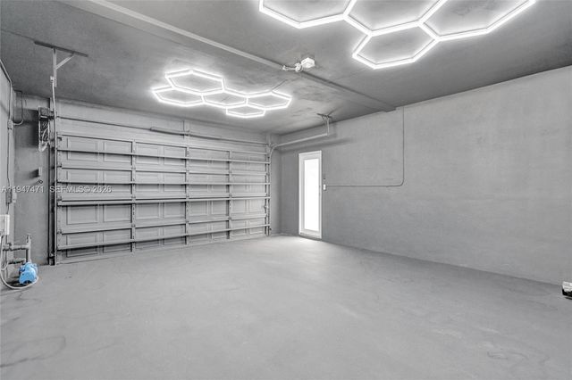 4731 Pierce St, Hollywood, FL 33021