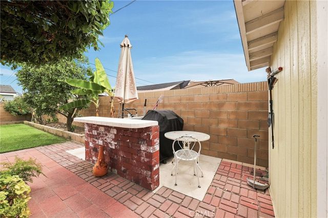 1284 E Florida, Anaheim, CA 92805