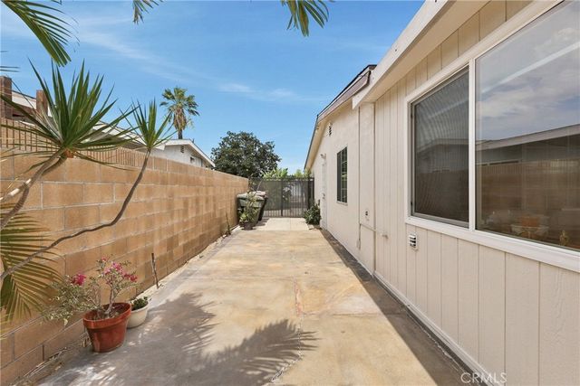 1284 E Florida, Anaheim, CA 92805