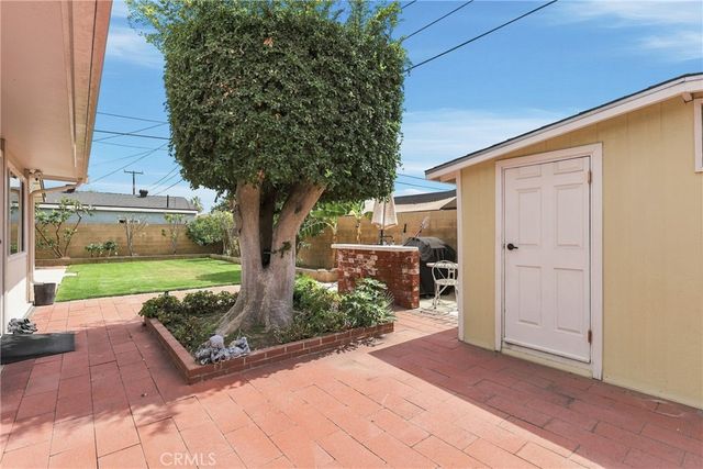 1284 E Florida, Anaheim, CA 92805