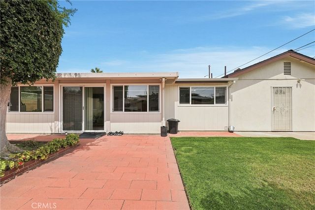 1284 E Florida, Anaheim, CA 92805