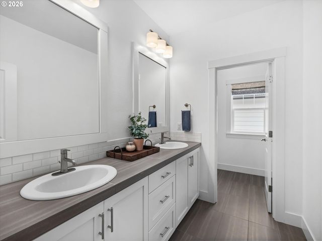 12278 Sw ALTA Ct, Wilsonville, OR 97070