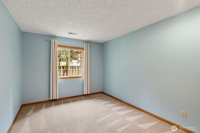 15801 NE 25th Street, Vancouver, WA 98684