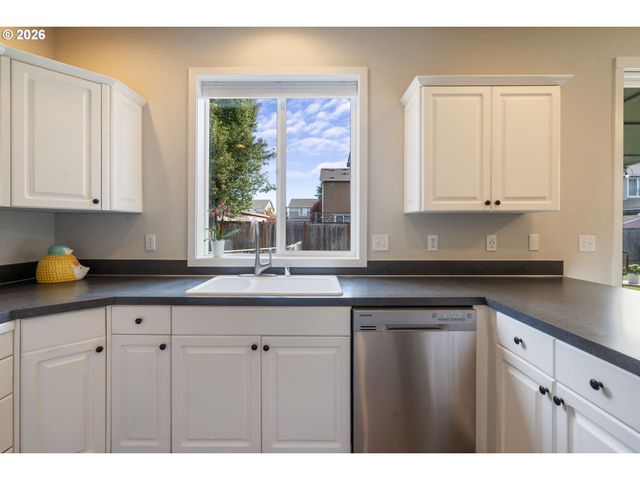 8913 Ne 164TH Ave, Vancouver, WA 98682