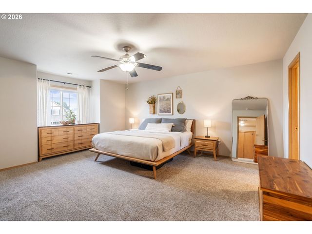 8913 Ne 164TH Ave, Vancouver, WA 98682