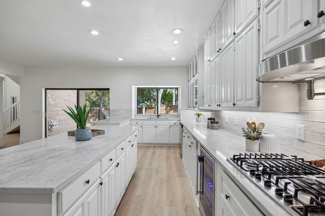 706 Royal Birkdale Drive, Garland, TX 75044