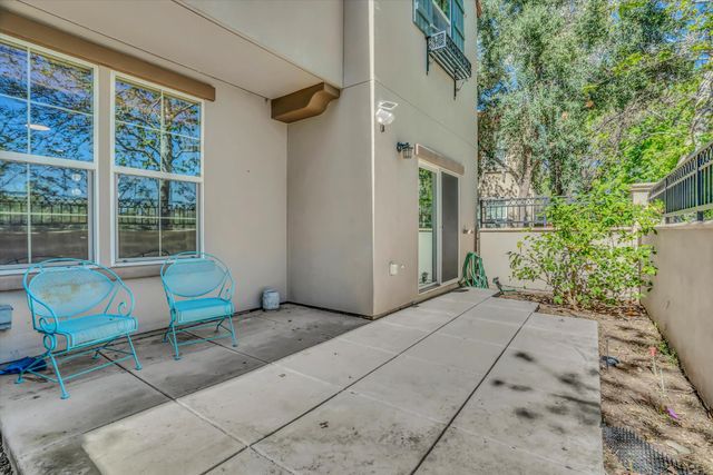 62 S Rio Rapido Dr, Tracy, CA 95391