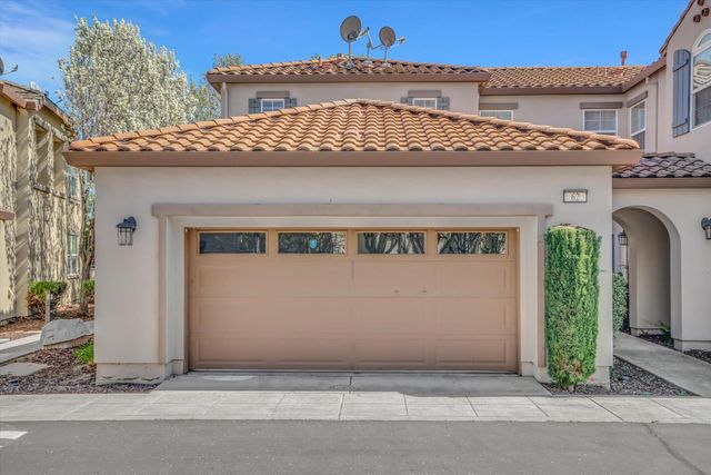 62 S Rio Rapido Dr, Tracy, CA 95391