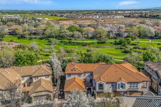 62 S Rio Rapido Dr, Tracy, CA 95391