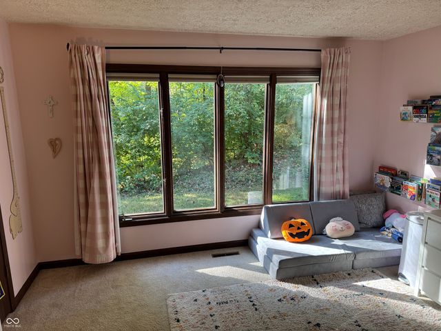 9103 Sargent Road, Indianapolis, IN 46256