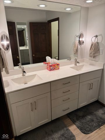 9103 Sargent Road, Indianapolis, IN 46256