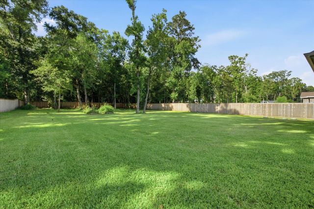 290 Road 6615, Dayton, TX 77535