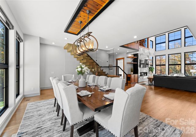 222 Greenbay Road, Mooresville, NC 28117