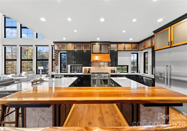 222 Greenbay Road, Mooresville, NC 28117