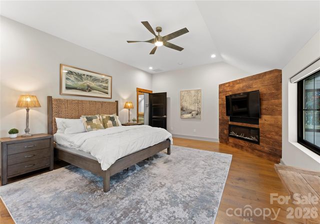 222 Greenbay Road, Mooresville, NC 28117