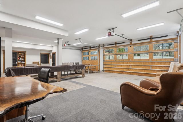 222 Greenbay Road, Mooresville, NC 28117