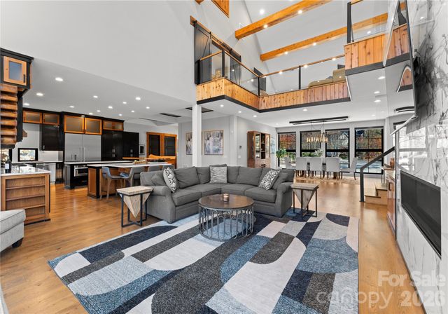 222 Greenbay Road, Mooresville, NC 28117