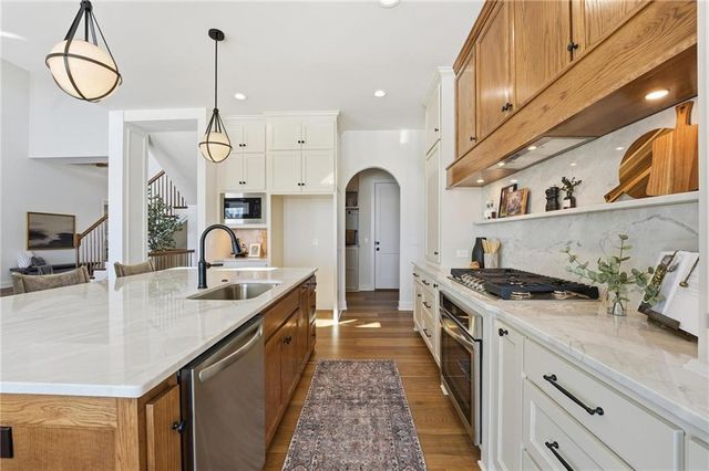 12403 W 182nd Court, Overland Park, KS 66013